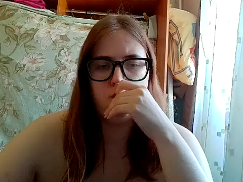DesireMelissa online show from 4, 6, 2026