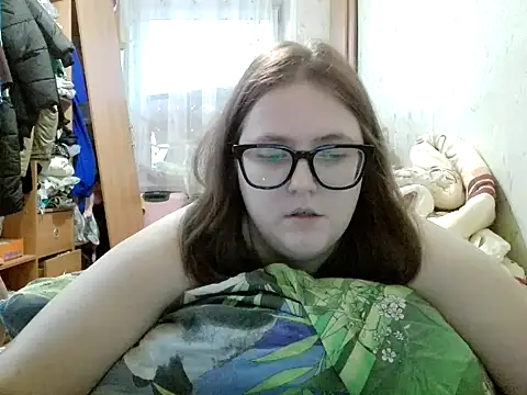 DesireMelissa online show from 5, 12, 2025