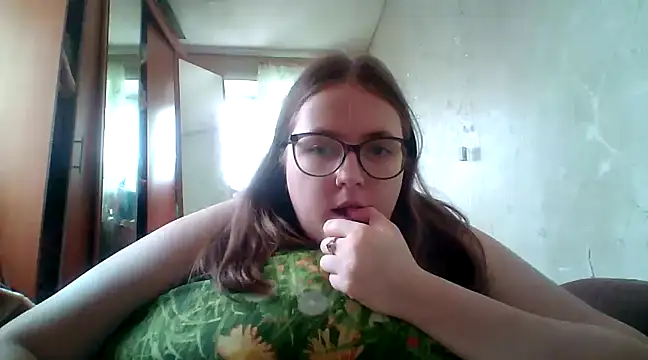 DesireMelissa online show from 19, 2, 2025