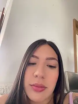 Latina vanessa online show from 28, 2, 2026