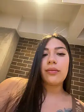 Latina vanessa online show from 25, 5, 2026