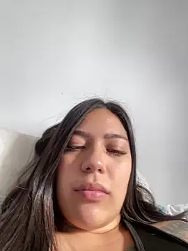 Snapshot of Latina_vanessa chatting on 29, 11, 2025 Latina vanessa online show from 29, 11, 2025