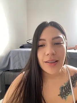 Snapshot of Latina_vanessa chatting on 17, 10, 2025 Latina vanessa online show from 17, 10, 2025