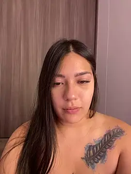 Latina vanessa online show from 12, 2, 2025