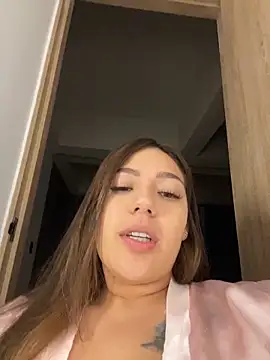 Latina vanessa online show from 11, 6, 2026