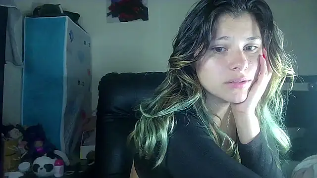 Snapshot of Elith_20 chatting on 16, 3, 2025 Elith 20 online show from 16, 3, 2025