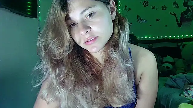 Snapshot of Elith_20 chatting on 30, 9, 2025 Elith 20 online show from 30, 9, 2025