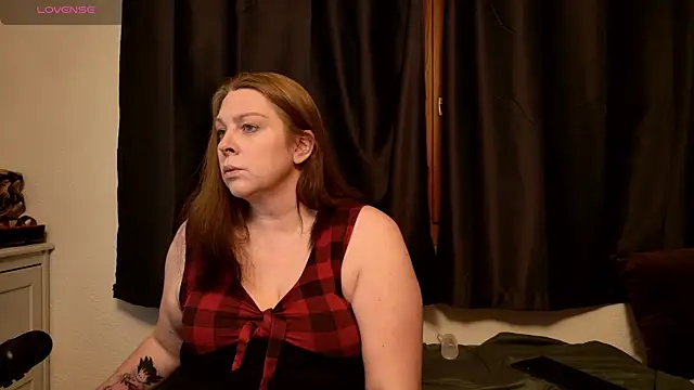 Big Beautiful MILF online show from 17, 2, 2025