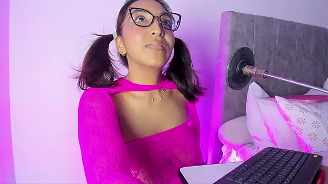 Snapshot of Leticia_brownn1 chatting on 19, 6, 2026 Leticia brownn1 online show from 19, 6, 2026