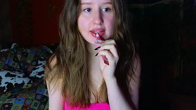 Snapshot of SquirtBabee chatting on 5, 4, 2026 SquirtBabee online show from 5, 4, 2026