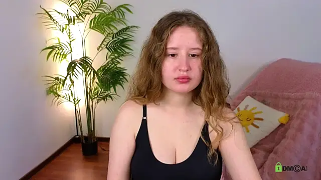 Snapshot of SquirtBabee chatting on 8, 7, 2026 SquirtBabee online show from 8, 7, 2026