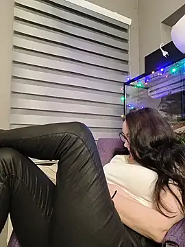 CamilleDesire online show from 13, 11, 2025