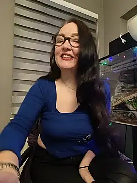 CamilleDesire online show from 17, 11, 2025