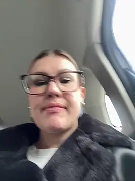 RinaCat online show from 8, 10, 2025