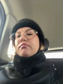 RinaCat online show from 11, 1, 2026