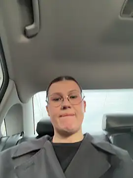 RinaCat online show from 21, 4, 2026