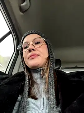 RinaCat online show from 7, 11, 2025