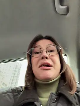 RinaCat online show from 12, 4, 2026