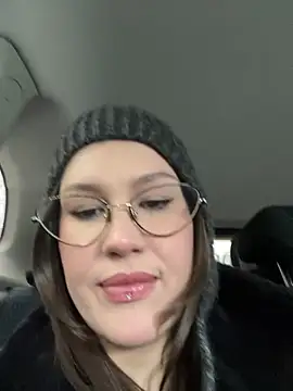 RinaCat online show from 3, 12, 2025