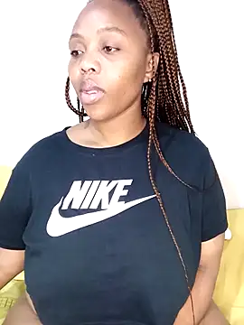 Snapshot of IceBellaCane313 chatting on 7, 2, 2026 IceBellaCane313 online show from 7, 2, 2026