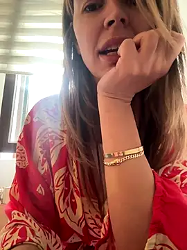 EvaDiamondXX online show from 9, 11, 2025