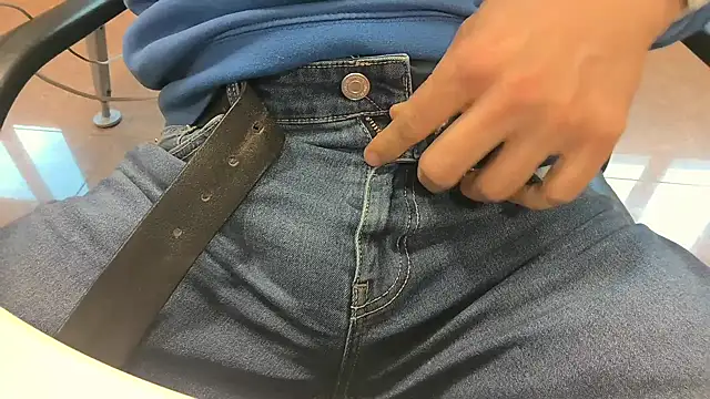 alessandroman2114 online show from 13, 4, 2026