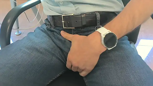 alessandroman2114 online show from 24, 4, 2026