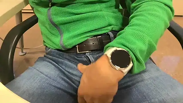 alessandroman2114 online show from 2, 11, 2025