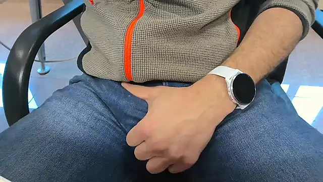 alessandroman2114 online show from 14, 2, 2026