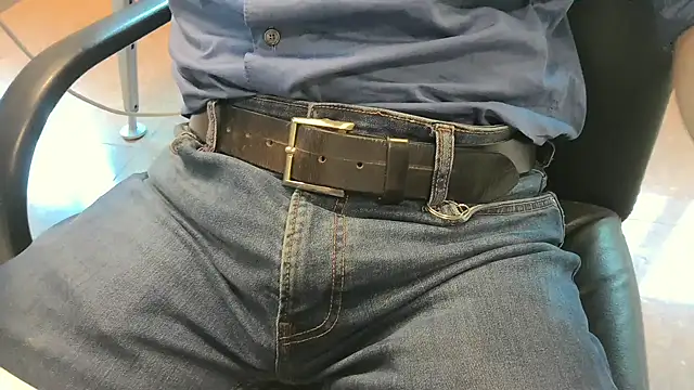 alessandroman2114 online show from 21, 4, 2026