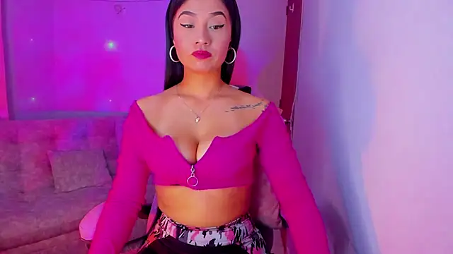nahomekuperch online show from 6, 10, 2025