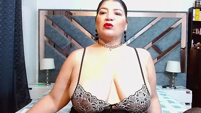 KarlaTesg online show from 10, 2, 2026