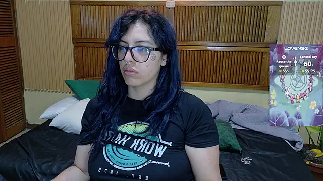 Eli666uwu online show from 24, 4, 2026