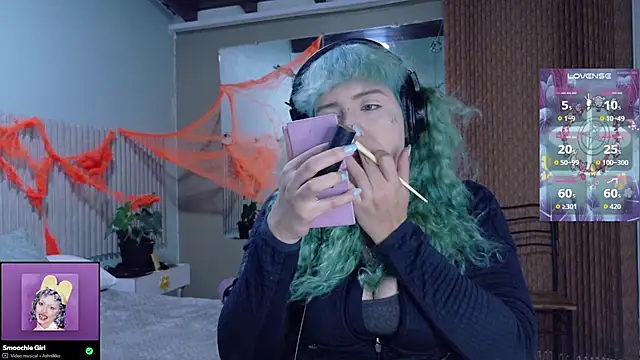 Eli666uwu online show from 24, 10, 2025