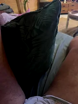 Snapshot of AreiasTuga chatting on 28, 10, 2025 AreiasTuga online show from 28, 10, 2025