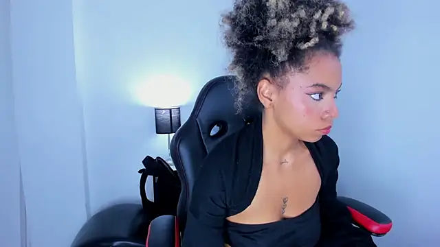 stacie  rouse online show from 5, 2, 2025