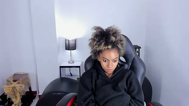 stacie  rouse online show from 14, 2, 2025