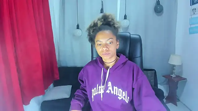 stacie  rouse online show from 27, 2, 2025