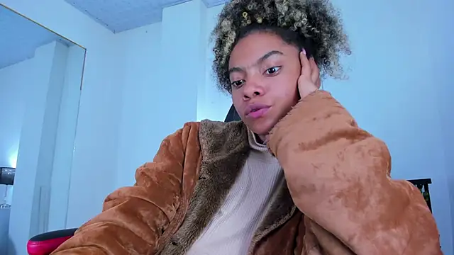 stacie  rouse online show from 11, 2, 2025