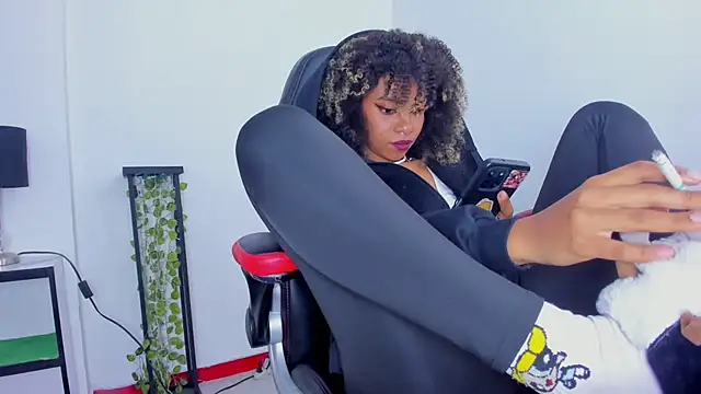 stacie  rouse online show from 18, 3, 2025