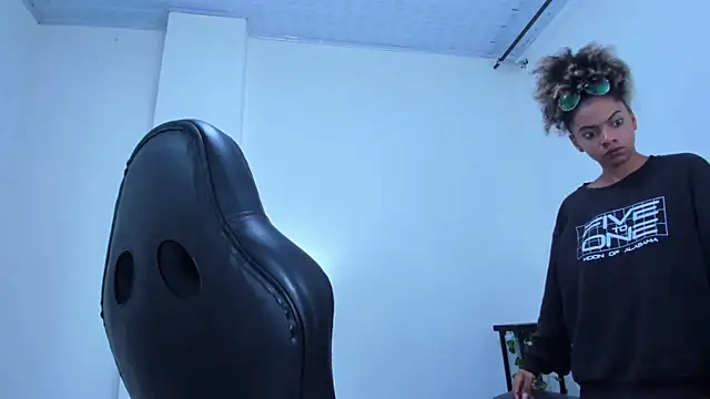 stacie  rouse online show from 9, 2, 2025