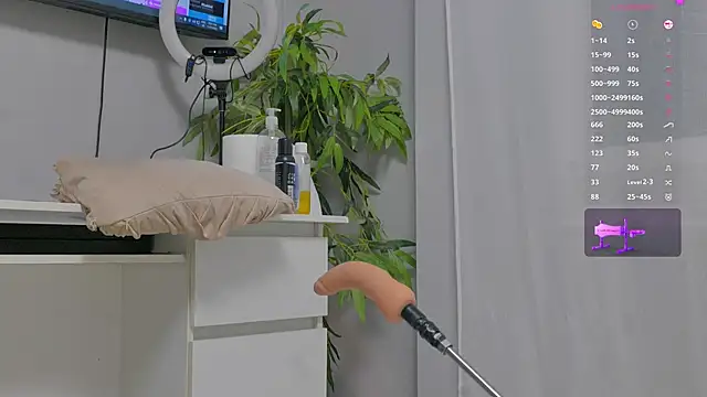 luckyalice  online show from 15, 11, 2025