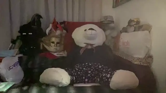 Snapshot of EroticVenetian chatting on 17, 11, 2025 EroticVenetian online show from 17, 11, 2025