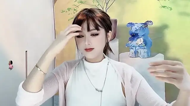 Snapshot of VIWVI chatting on 13, 3, 2025 VIWVI online show from 13, 3, 2025