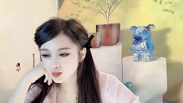 Snapshot of VIWVI chatting on 10, 3, 2025 VIWVI online show from 10, 3, 2025