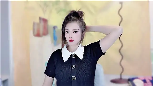 Snapshot of VIWVI chatting on 21, 11, 2025 VIWVI online show from 21, 11, 2025