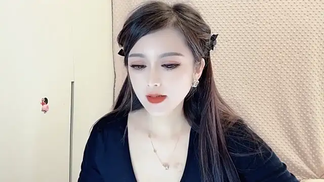Snapshot of VIWVI chatting on 28, 2, 2025 VIWVI online show from 28, 2, 2025