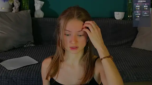 Alexandra Demore online show from 28, 2, 2025