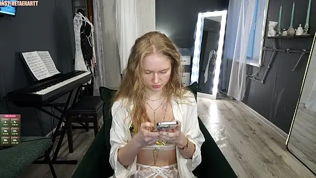 Alexandra Demore online show from 30, 5, 2026