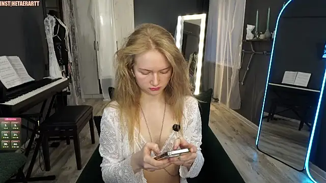 Alexandra Demore online show from 31, 5, 2026